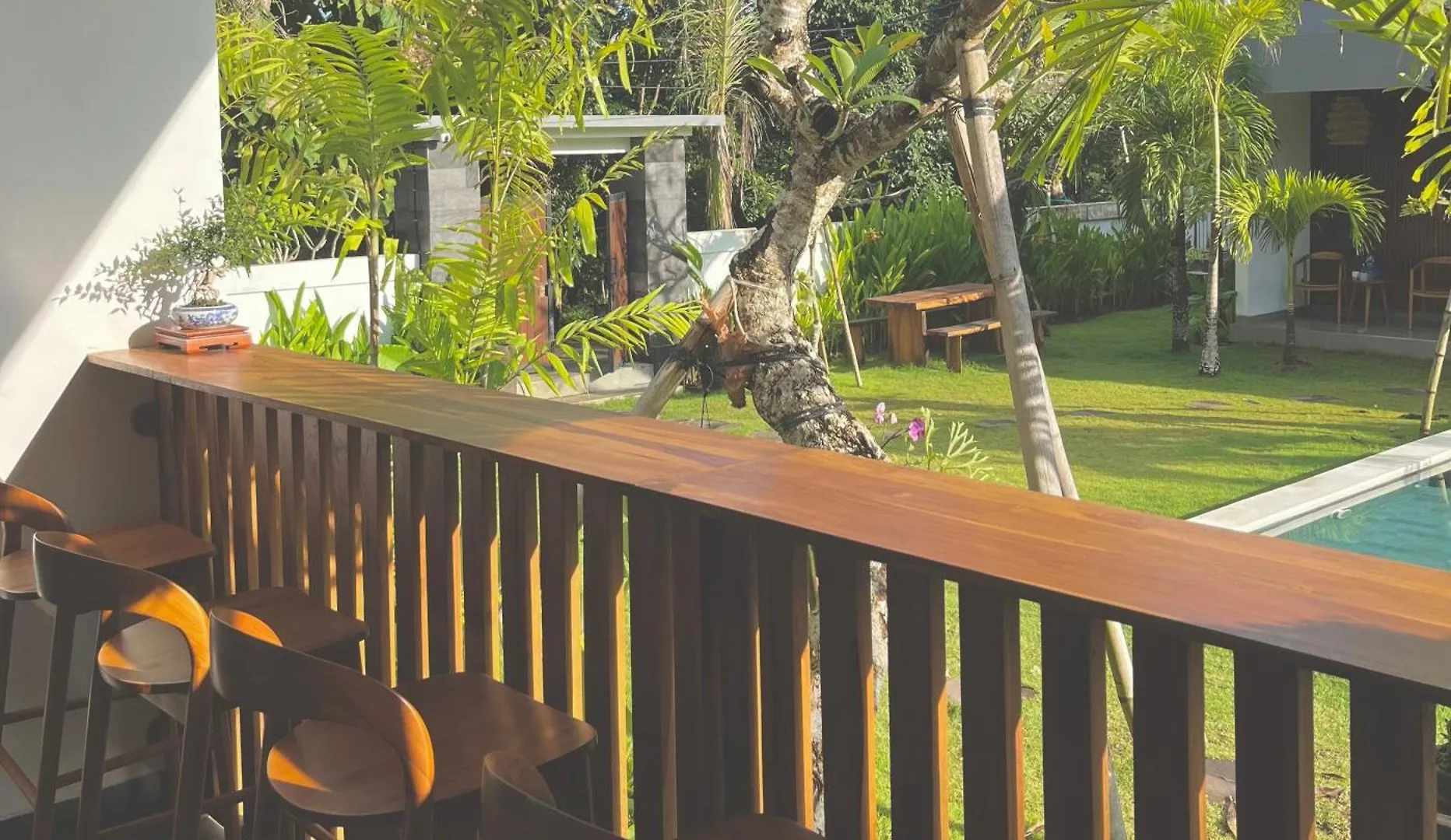 Tropical Almond Villa Uluwatu  Hotel Uluwatu (Bali)